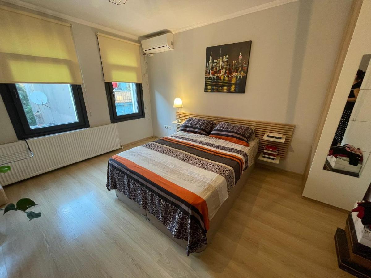 Duplex With Terrace In Center,5Mn Walk To Istiklal Apartment อิสตันบูล ภายนอก รูปภาพ