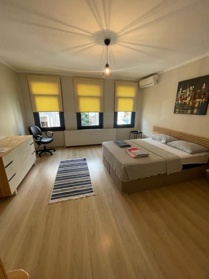 Duplex With Terrace In Center,5Mn Walk To Istiklal Apartment อิสตันบูล ภายนอก รูปภาพ